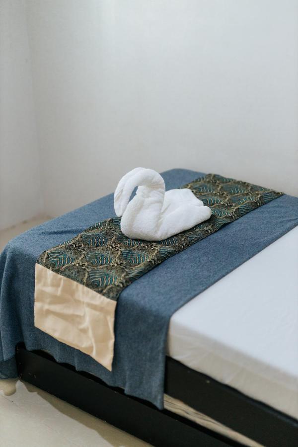 Bahay Ni Kikay Vacation Rental - Wifi Included General Santos City Buitenkant foto