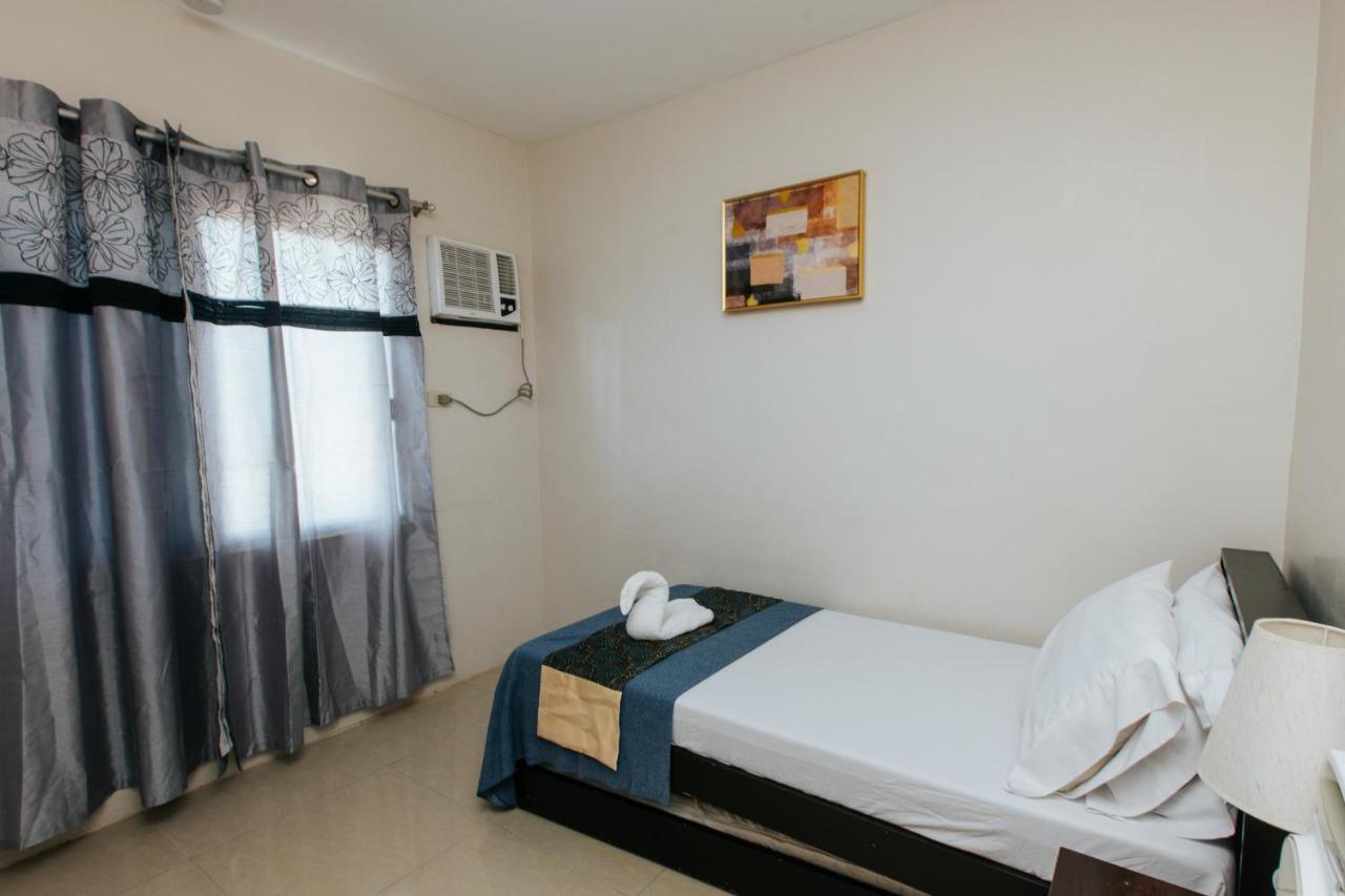 Bahay Ni Kikay Vacation Rental - Wifi Included General Santos City Buitenkant foto